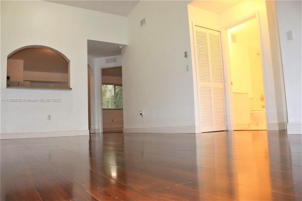 Venetia Gardens South, 2910 SE 13th Rd #203-44, Homestead, Florida 33035, image 2
