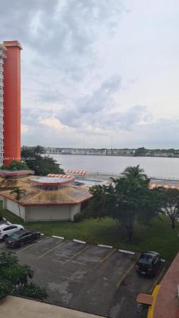 Buckley Towers West, 1301 NE Miami Gardens Dr #523W, Ojus, Florida 33179, image 1