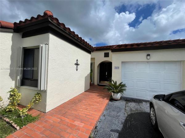Poinciana Pointe, 469 SW 89th Ave, Fountainebleau, Florida 33174, image 1