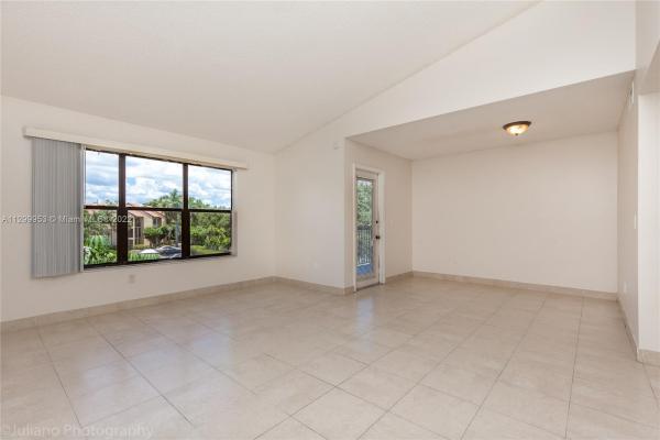 Palm-Aire Gardens, 4361 W Mcnab Rd #19, Pompano Beach, Florida 33069, image 1