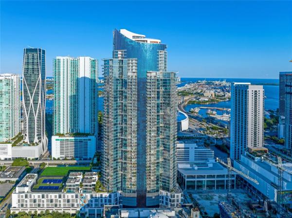 Paramount Miami Worldcenter, 851 NE 1st Ave #3506, Miami, Florida 33132, image 2