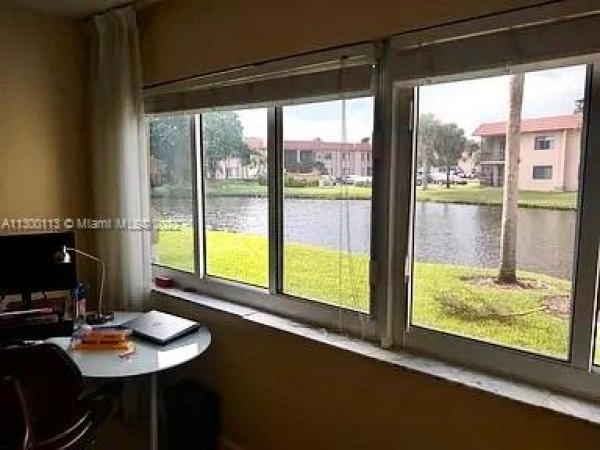 Racquet Club Village, 140 Lakeview Dr #105, Weston, Florida 33326, image 1