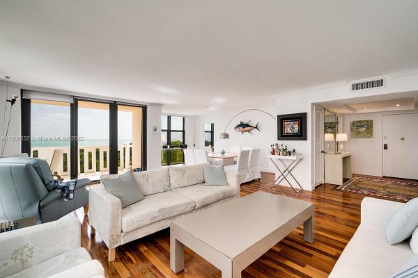 Towers Of Key Biscayne, 1121 Crandon Blvd #D507, Key Biscayne, Florida 33149, image 2