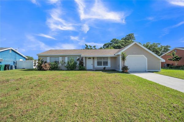 Lyngate, 1931 SE Milbrook Ter, Port St. Lucie, Florida 34952, image 2