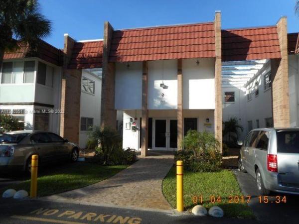 Castle Gardens, 2291 NW 48th Ter #206, Lauderhill, Florida 33313, image 1