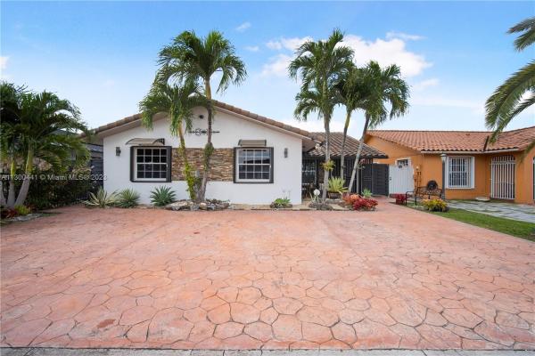 13795 SW 14th St, Unincorporated Dade County, Florida 33184, image 2