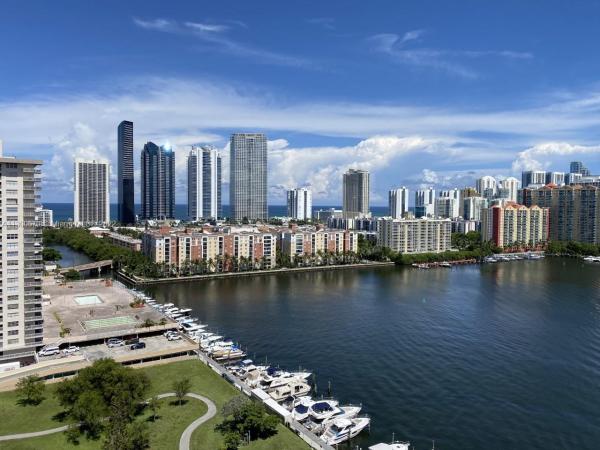 Winston Towers 700, 290 174th St #2014, Sunny Isles Beach, Florida 33160, image 2