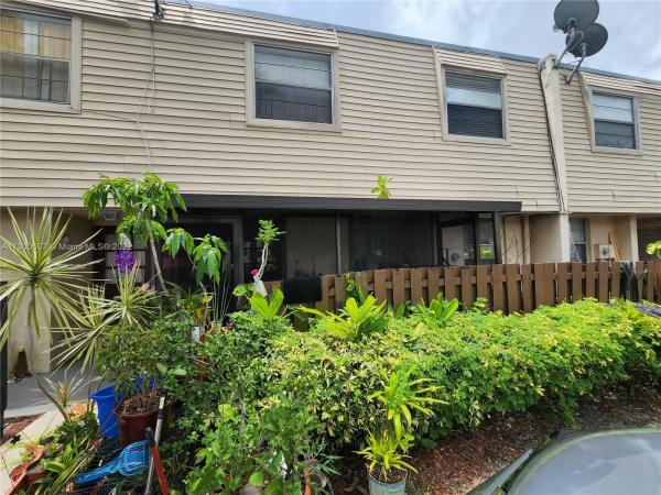 Coventry Gardens, 6603 Winfield Blvd #B11, Margate, Florida 33063, image 1