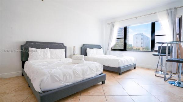 The Casablanca, 6345 Collins Ave #524, Miami Beach, Florida 33141, image 2