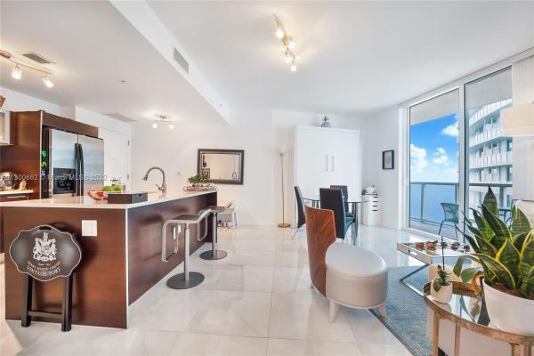 Quantum On The Bay, 1900 N Bayshore Dr #1817, Miami, Florida 33132, image 1