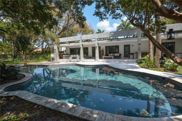 Bay Point, 4560 Bay Point Rd, Miami, Florida 33137, image 1