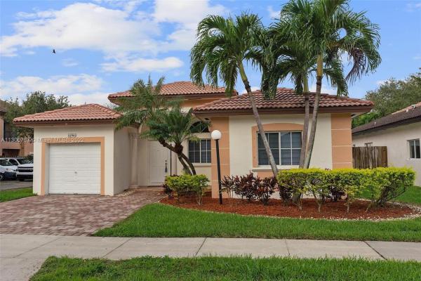 Silver Palms, 22962 SW 113th Pl, Princeton, Florida 33170, image 2