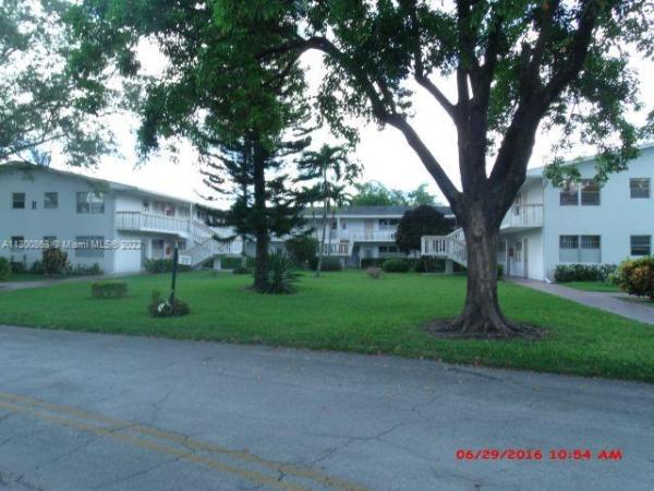 Durham, 513 Durham R, Deerfield Beach, Florida 33442, image 2