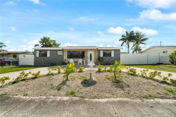 School House Estates, 16044 SW 299th Ter, Leisure City, Florida 33033, image 1