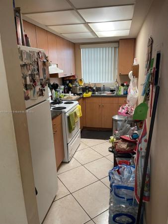 Village At Dadeland, 7324 SW 82nd St #B110, Glenvar Heights, Florida 33143, image 2
