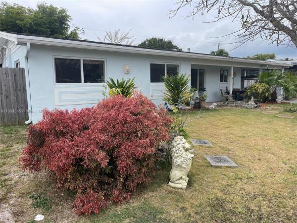 Pine Tree Manor, 9520 April Rd, Cutler Bay, Florida 33157, image 1