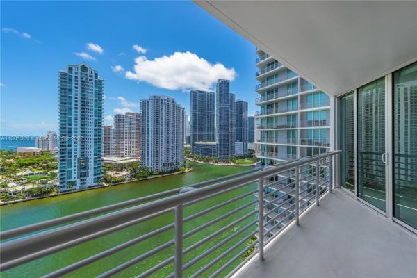 One Miami East, 335 S Biscayne Blvd #2203, Miami, Florida 33131, image 2