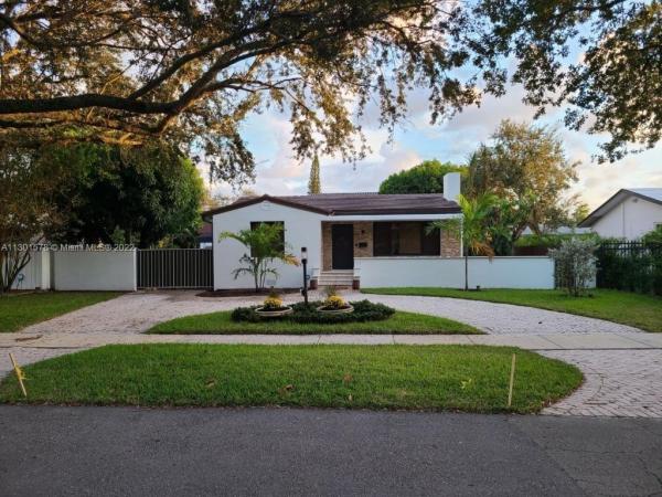 Miami Springs No HOA, 156 Hough Dr, Miami Springs, Florida 33166, image 1