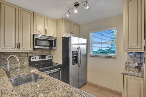 Delphi Towers, 1391 S Ocean Blvd #406, Pompano Beach, Florida 33062, image 1