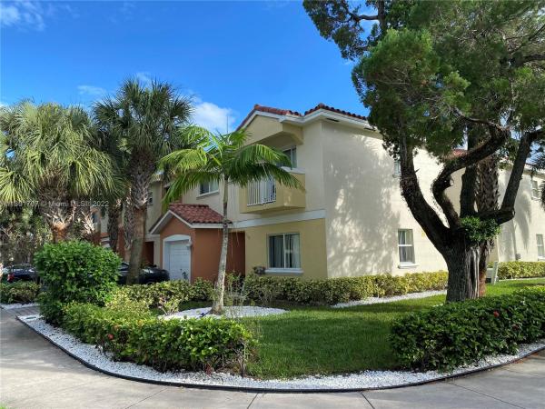 Tango Village, 1304 NW 3rd St, Fort Lauderdale, Florida 33311, image 1