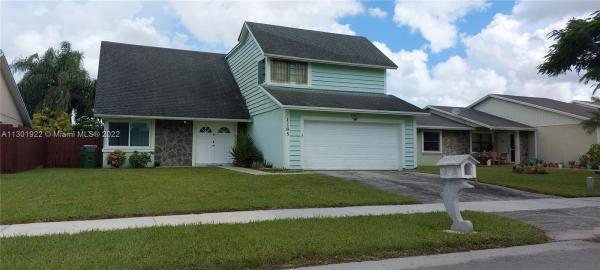 Homestead Lakes Tennessee East, 1285 N Fieldlark Ln, Homestead, Florida 33035, image 1