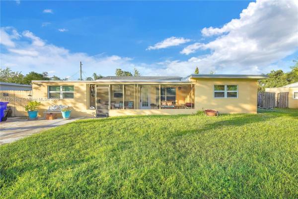 Hollywood Pines, 6111 Flagler St, Hollywood, Florida 33023, image 1