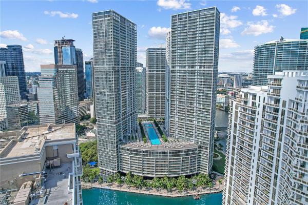 Icon Brickell Tower 3, 485 Brickell Ave #3401, Miami, Florida 33131, image 2