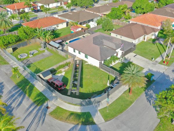 12833 SW 209th Ln, Unincorporated Dade County, Florida 33177, image 2