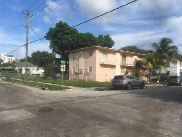 876 NW 1st St, Miami, Florida 33128, image 2