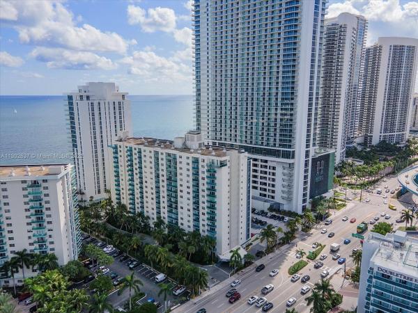 Sian Ocean Residences, 4001 S Ocean Dr #3A, Hollywood, Florida 33019, image 1
