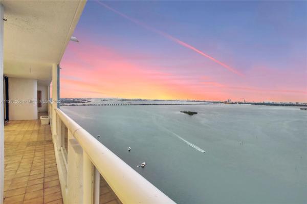 The Grand, 1717 N Bayshore Dr #PH-4131/32, Miami, Florida 33132, image 2