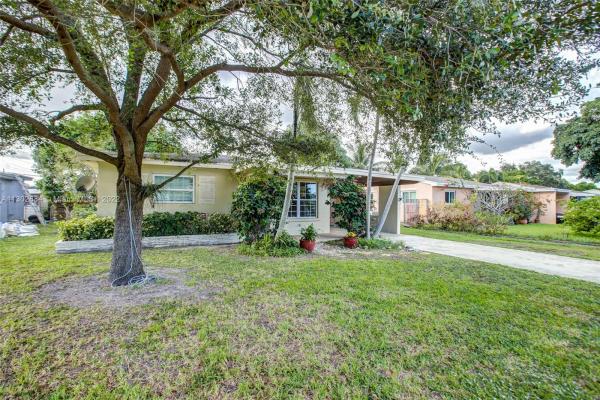 Sheridan Park, 2310 N 58th Ter, Hollywood, Florida 33021, image 1