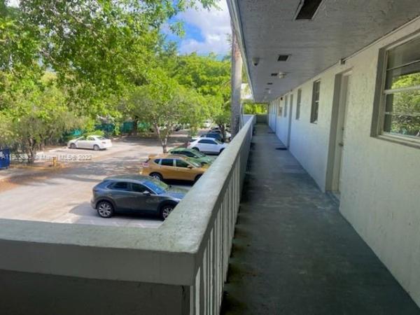 Village Homes & Condos At Palmetto Bay, 17255 SW 95th Ave #123, Palmetto Bay, Florida 33157, image 1