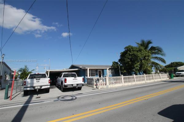 Florida Fruit Land Company, 8221 NW South River Dr, Medley, Florida 33166, image 1