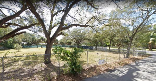 Edgewood Villas, 1440 SW 31st St, Fort Lauderdale, Florida 33315, image 1
