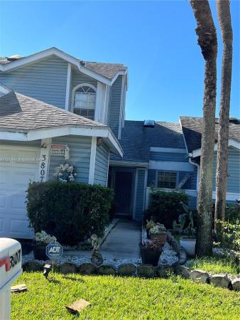 Island Club, 3807 Island Club Cir, Lantana, Florida 33462, image 1