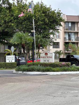 Village At The Falls, 13120 SW 92nd Ave #B-202, Kendall, Florida 33176, image 1