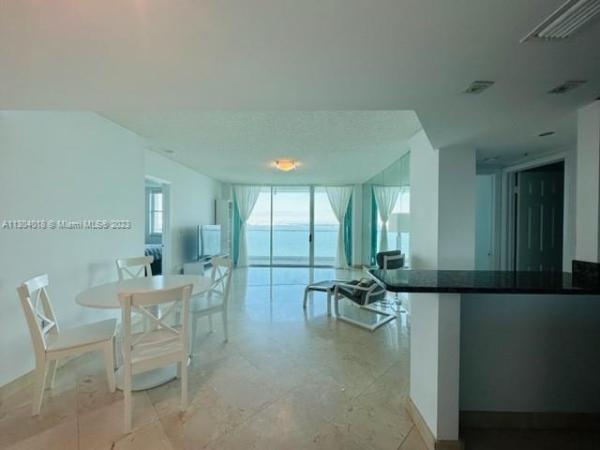 St Louis, 800 Claughton Island Dr #1403, Miami, Florida 33131, image 1