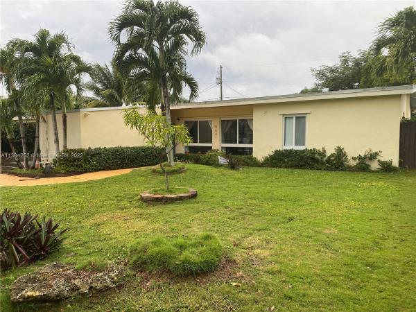 Cutler Ridge, 9641 Bahama Dr, Cutler Bay, Florida 33189, image 2