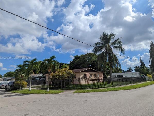 Entin Estates, 2480 NW 176th Ter, Miami Gardens, Florida 33056, image 1