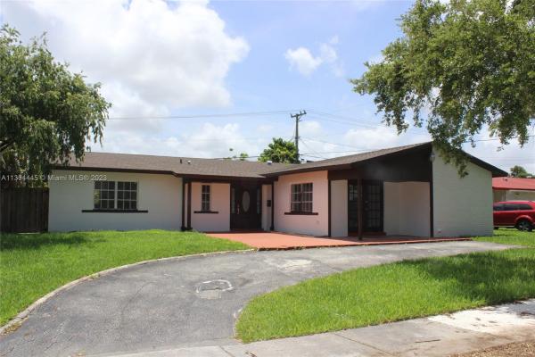 Bel Aire, 19120 SW 96th Ave, Cutler Bay, Florida 33157, image 2