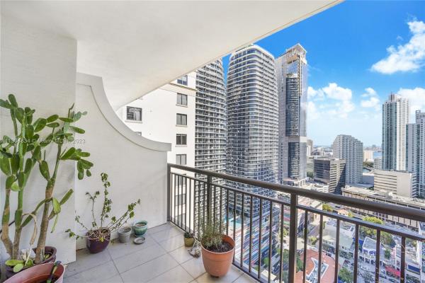 Nine At Mary Brickell Village, 999 SW 1st Ave #3008, Miami, Florida 33130, image 2