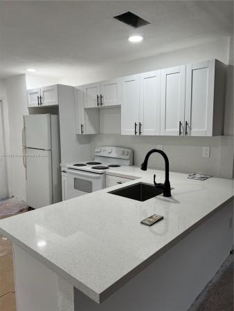 Vista Verde, 3817 NW 213th St, Miami Gardens, Florida 33055, image 2
