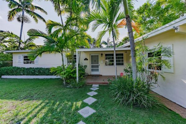 Whispering Pines Estates, 19420 Ridgeland Dr, Cutler Bay, Florida 33157, image 2