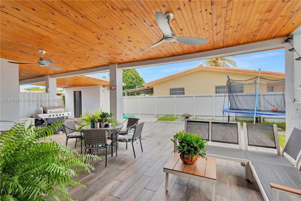 Olympic Heights, 8961 SW 36th St, Westchester, Florida 33165, image 1