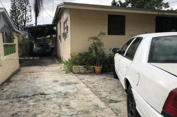 Little River Gardens, 7544 NE Miami Ct, Miami, Florida 33138, image 2