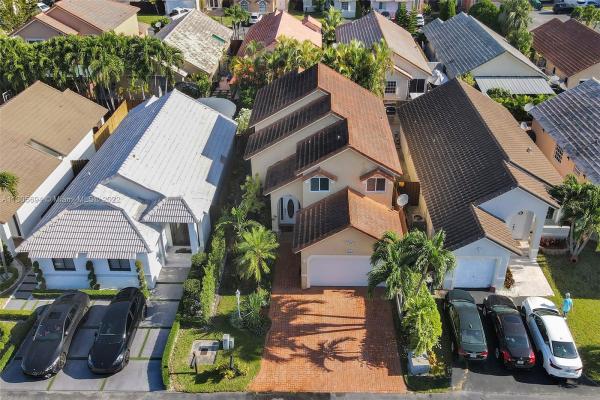 Meadow Homes, 15317 SW 53rd St, Kendall West, Florida 33185, image 1