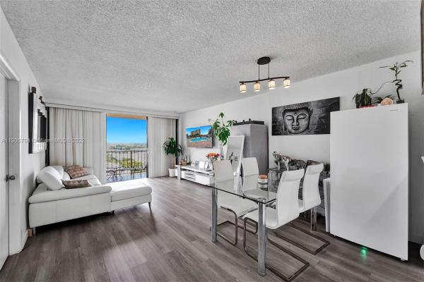 Greenwich, 1470 NE 123rd St #11th Floor, North Miami, Florida 33161, image 1