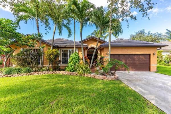 Richmond West No HOA, 15875 SW 149th Ln, Richmond West, Florida 33196, image 1