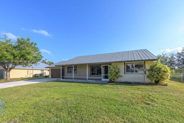 Tulip Park, 438 SW Lairo Ave, Port St. Lucie, Florida 34953, image 2